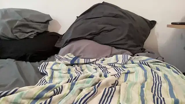 gothicboy18 online show from 01.06.26