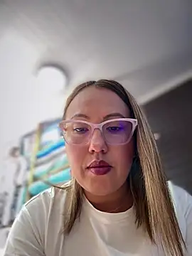 VIOLETA-25  online show from 04.15.26