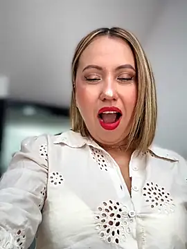 VIOLETA-25  online show from 06.01.26
