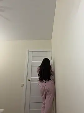 Snapshot of Sweet_Khalifa_ chatting on 01.24.25 Sweet Khalifa online show from 01.24.25