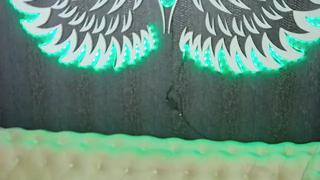 anemarieejolie online show from 02.15.25