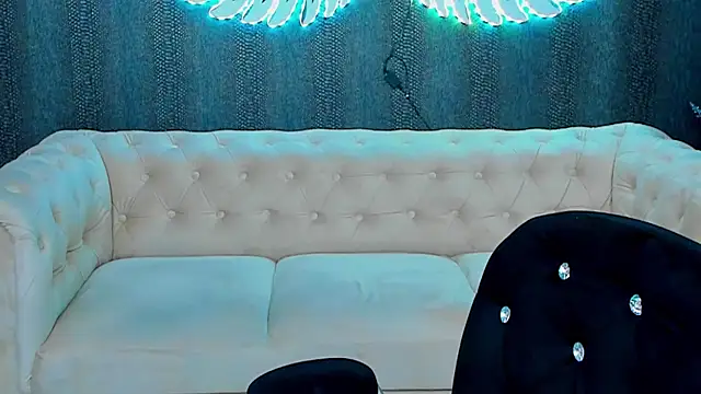 anemarieejolie online show from 03.22.25