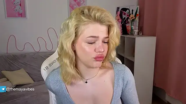 Maya Rave online show from 03.01.26