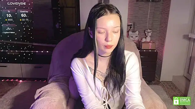 Snapshot of michelle_windrose chatting on 01.28.25 michelle windrose online show from 01.28.25