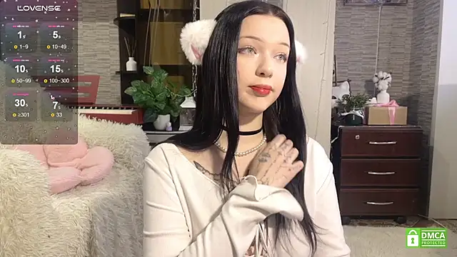 Snapshot of michelle_windrose chatting on 02.25.25 michelle windrose online show from 02.25.25