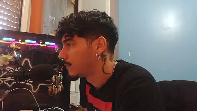 Badboyi1997 online show from 02.06.26