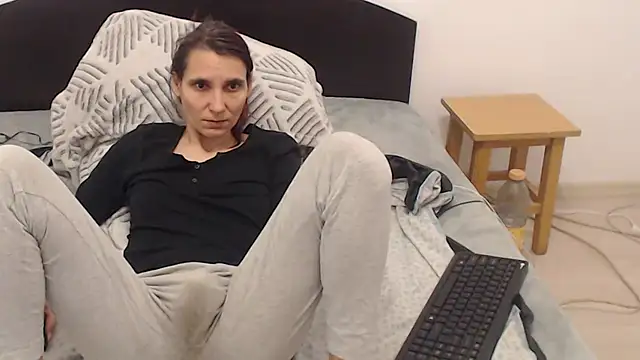 pussywetsquirty online show from 04.16.26