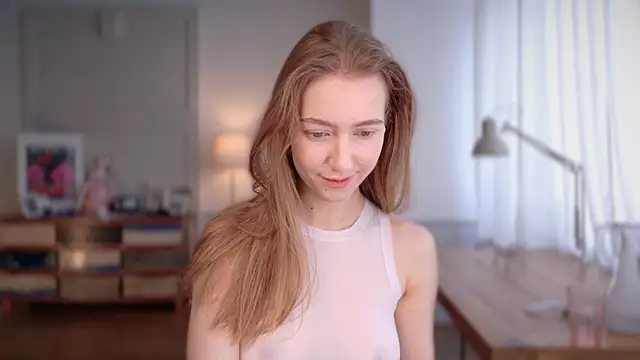 Snapshot of solar_bella chatting on 03.22.25 solar bella online show from 03.22.25