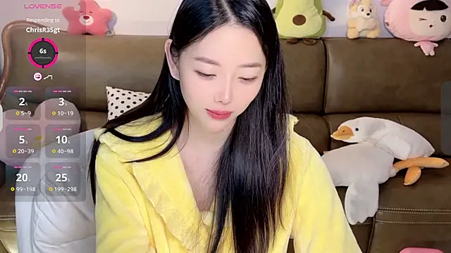 Yilin1999 online show from 02.05.25