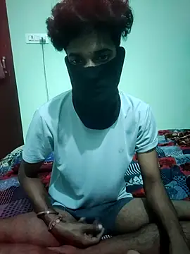 Snapshot of daddyxxfuck chatting on 09.08.25 daddyxxfuck online show from 09.08.25