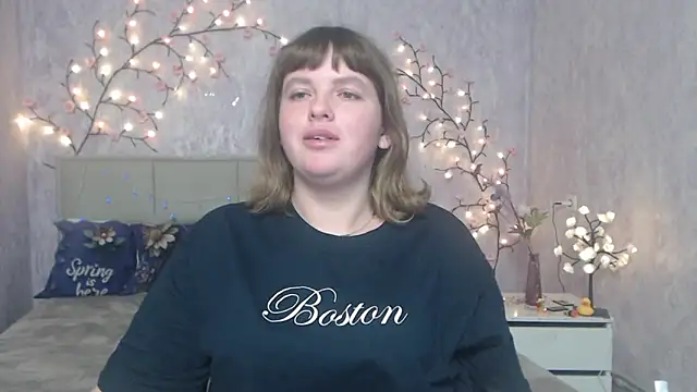 Snapshot of StaceyLex chatting on 04.30.26 StaceyLex online show from 04.30.26