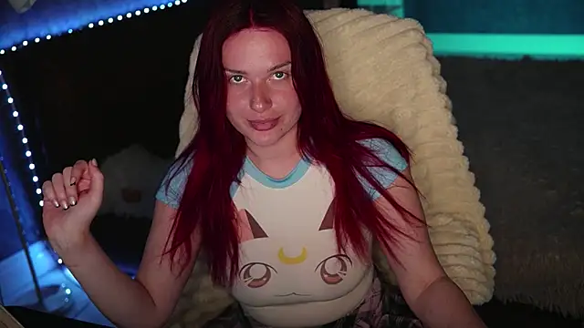 LisaElfy online show from 04.13.26