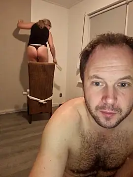 Snapshot of CoupleKitty chatting on 12.03.25 CoupleKitty online show from 12.03.25