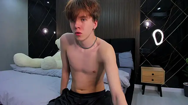 Snapshot of braxiboy chatting on 01.31.25 braxiboy online show from 01.31.25