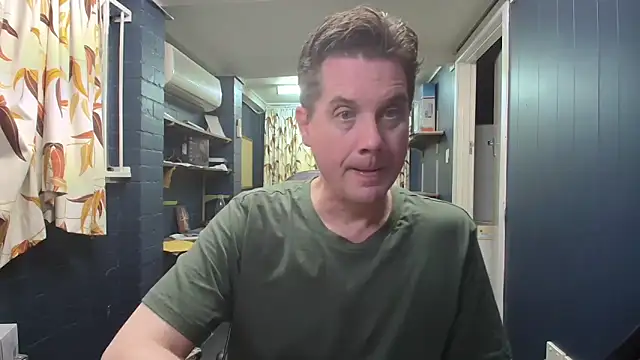 Snapshot of tilobinder chatting on 03.07.26 tilobinder online show from 03.07.26