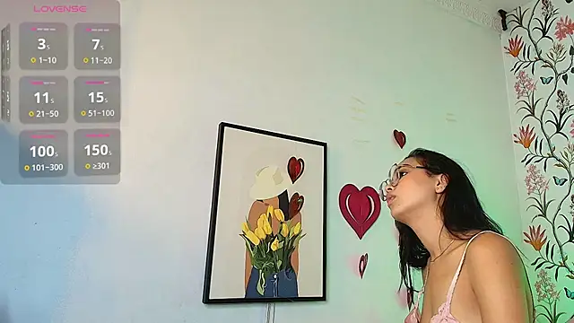 Snapshot of lucia_brown chatting on 02.15.25 lucia brown online show from 02.15.25