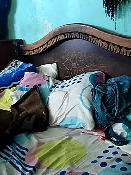 Kasandra Ho online show from 02.24.25