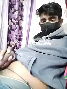 Snapshot of piyush_7inch chatting on 12.29.24 piyush 7inch online show from 12.29.24