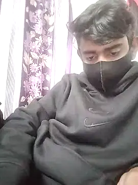 Snapshot of piyush_7inch chatting on 01.02.25 piyush 7inch online show from 01.02.25