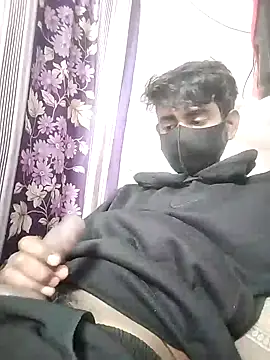 Snapshot of piyush_7inch chatting on 01.02.25 piyush 7inch online show from 01.02.25