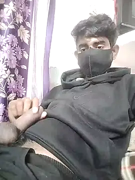 Snapshot of piyush_7inch chatting on 01.11.25 piyush 7inch online show from 01.11.25