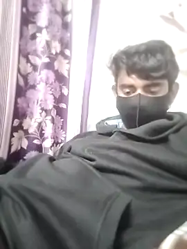 Snapshot of piyush_7inch chatting on 01.13.25 piyush 7inch online show from 01.13.25