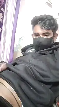 Snapshot of piyush_7inch chatting on 01.14.25 piyush 7inch online show from 01.14.25