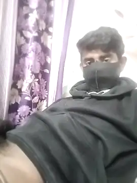 Snapshot of piyush_7inch chatting on 01.20.25 piyush 7inch online show from 01.20.25