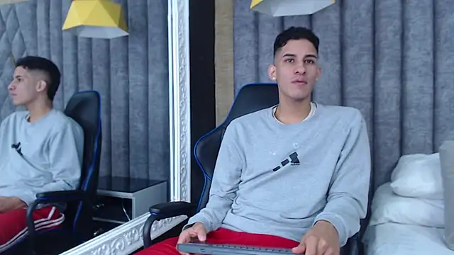 JakeMoxley online show from 02.05.25