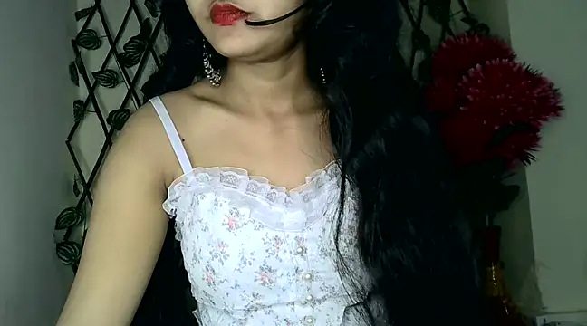 Snapshot of SUZY_FROMUS chatting on 01.16.25 SUZY FROMUS online show from 01.16.25