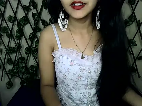 Snapshot of SUZY_FROMUS chatting on 03.21.25 SUZY FROMUS online show from 03.21.25