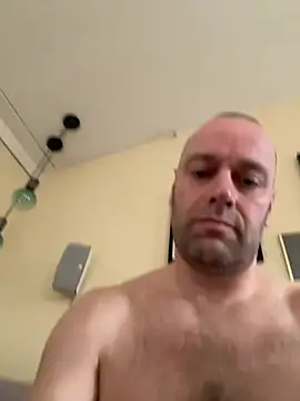 NiceJ81 online show from 03.01.25