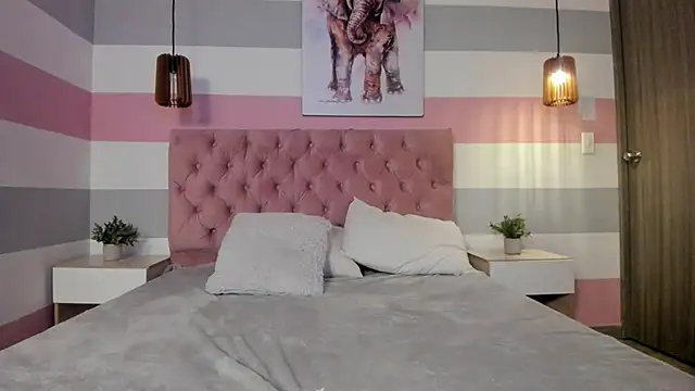 Snapshot of Carol_Pinter chatting on 02.05.25 Carol Pinter online show from 02.05.25