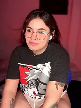 Snapshot of Yuli_zuha chatting on 12.03.24 Yuli zuha online show from 12.03.24