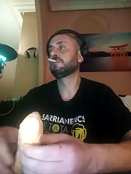 AlohaXx00 online show from 12.22.25