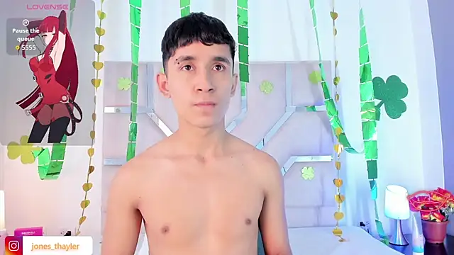 Thayler jones online show from 03.02.26