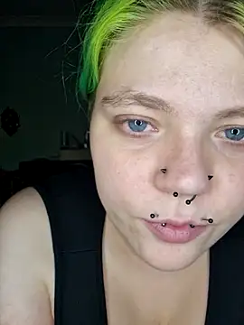 kira 132 online show from 10.07.25