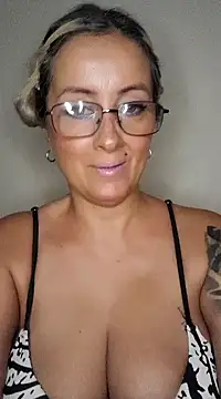 DesireSatler online show from 02.02.25