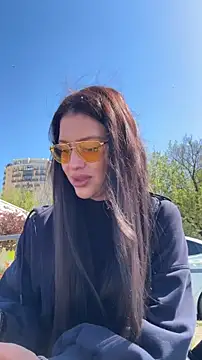 KikiWatson online show from 04.17.26