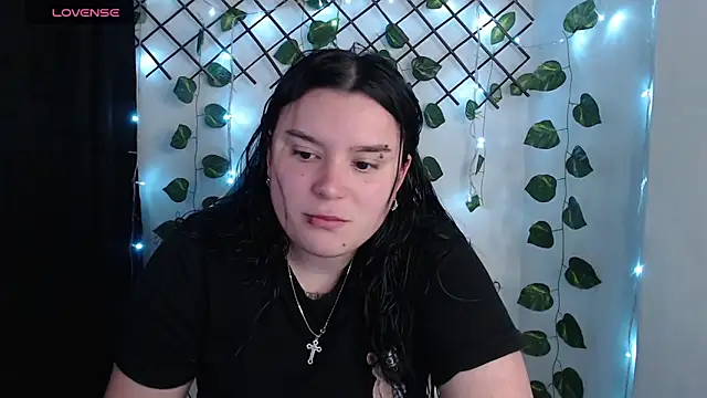 Snapshot of Nika_1_ chatting on 05.22.26 Nika 1 online show from 05.22.26