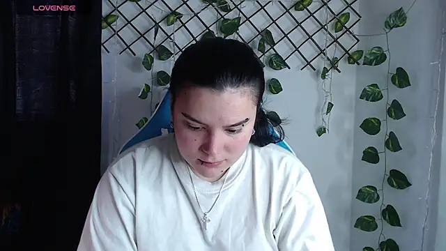 Snapshot of Nika_1_ chatting on 05.26.26 Nika 1 online show from 05.26.26