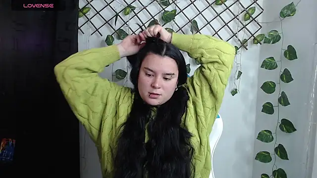 Snapshot of Nika_1_ chatting on 06.01.26 Nika 1 online show from 06.01.26