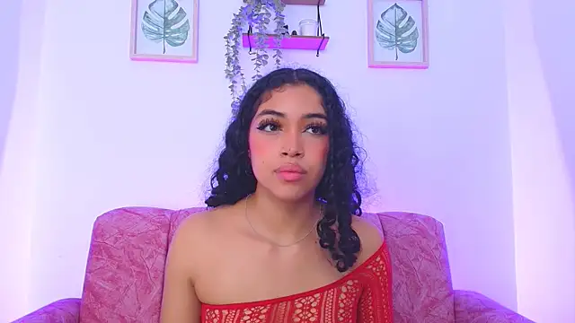 Snapshot of Sara_Jhonson chatting on 02.24.25 Sara Jhonson online show from 02.24.25