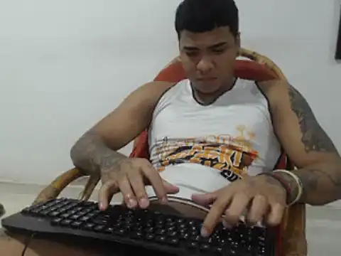 camiloacosta321 online show from 12.26.24