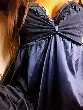 Esha Babyy online show from 01.19.26