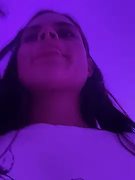 HannaRhodes online show from 04.12.26