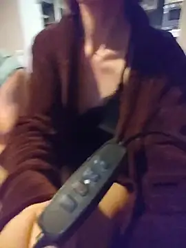 Snapshot of Cplhdef chatting on 02.25.26 Cplhdef online show from 02.25.26