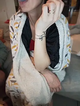 Snapshot of Cplhdef chatting on 02.28.26 Cplhdef online show from 02.28.26