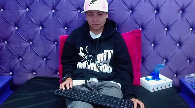 Im Mathias online show from 01.11.25