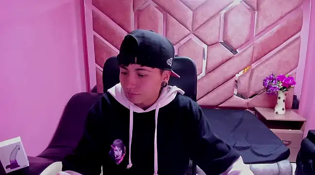 Im Mathias online show from 01.18.25